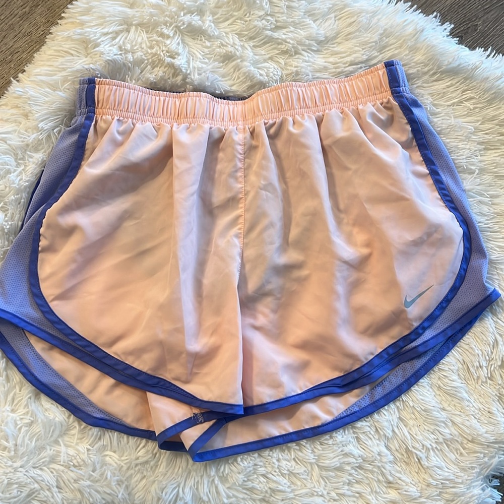 Nike Tempo Run Shorts- Large - Picture 5 of 8